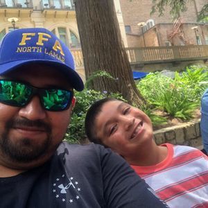 Meet your Posher, Omar